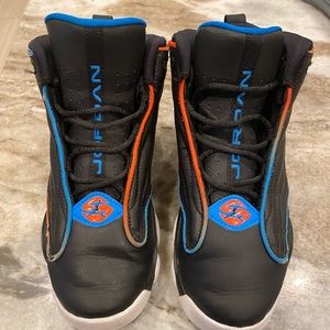 Jordan Pro Strong Youth sneakers
